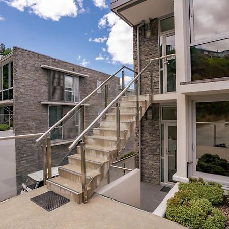 Tranquil Modern Studio Queenstown Bagian luar foto